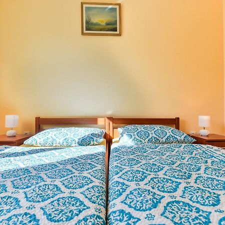 Apartments Dakovic Pakoštane エクステリア 写真